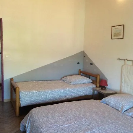 Dom wakacyjny En Comminges Franquevielle