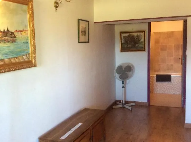 Nyaraló En Comminges *